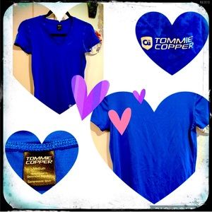 Tommie Copper work out shirt, Beautiful Blue!